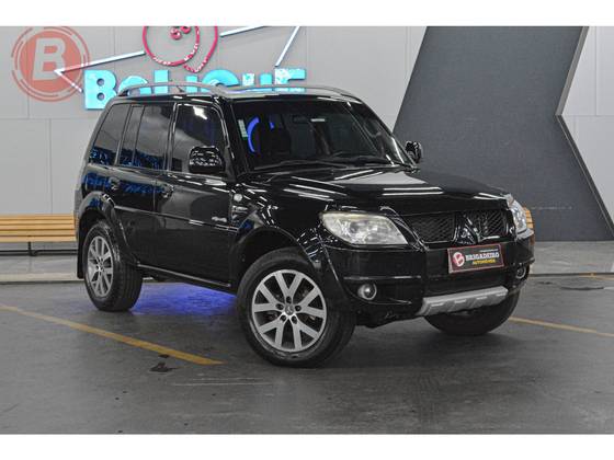 MITSUBISHI PAJERO TR4 2.0 4X4 16V 140CV FLEX 4P AUTOMÁTICO